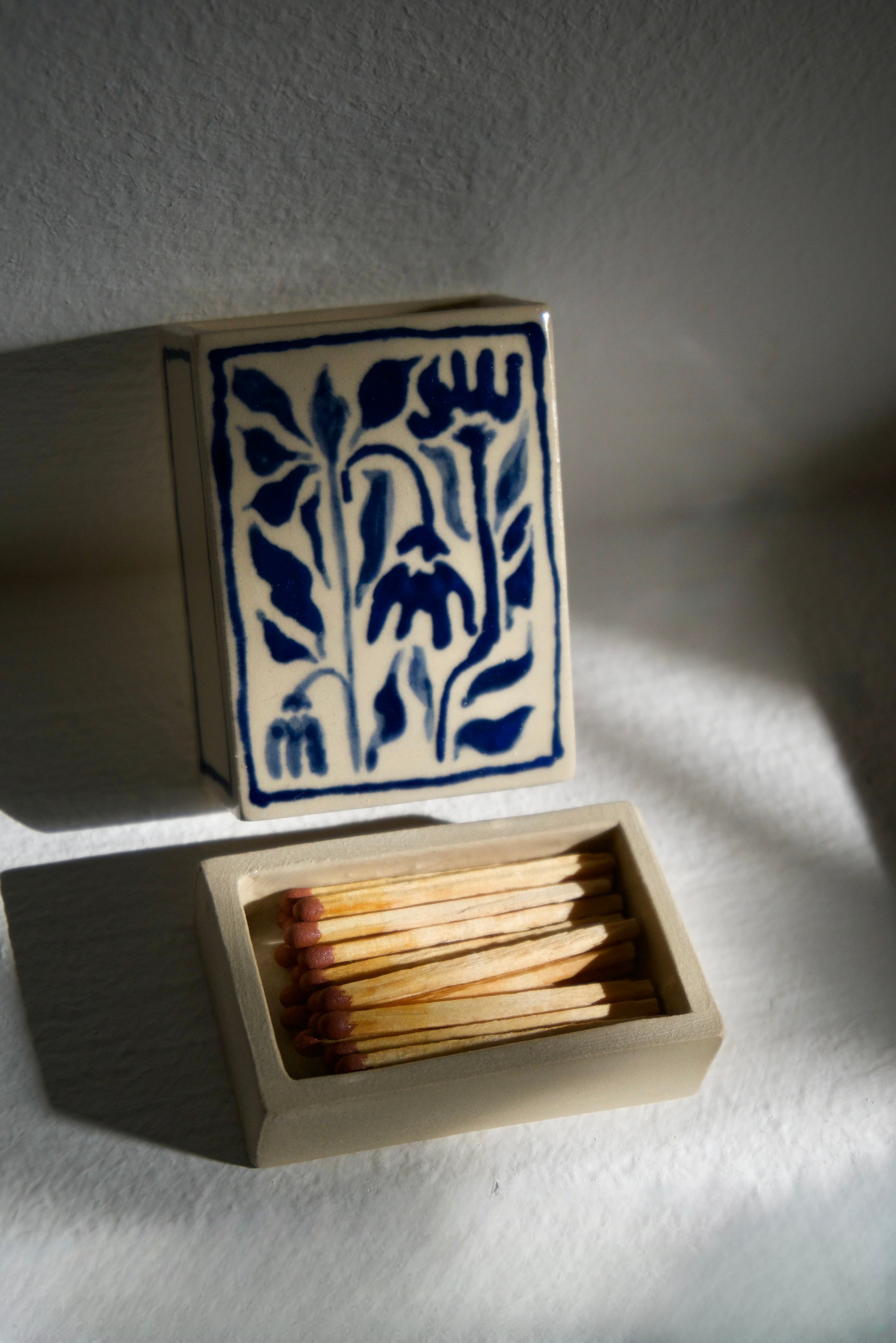 Naeos handmade stoneware wild flower matchbox — luxury ceramic decorative object